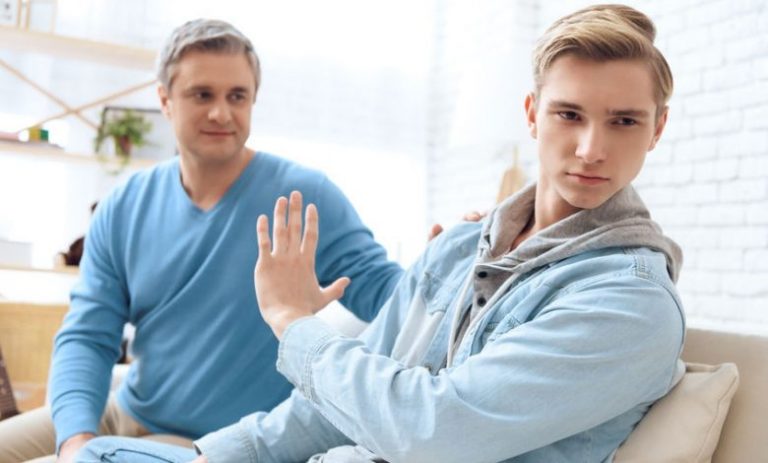 Illustration or photo symbolizing support for Arizona teenagers facing behavioral health crises